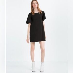Zara Off Shoulder Black
Dress